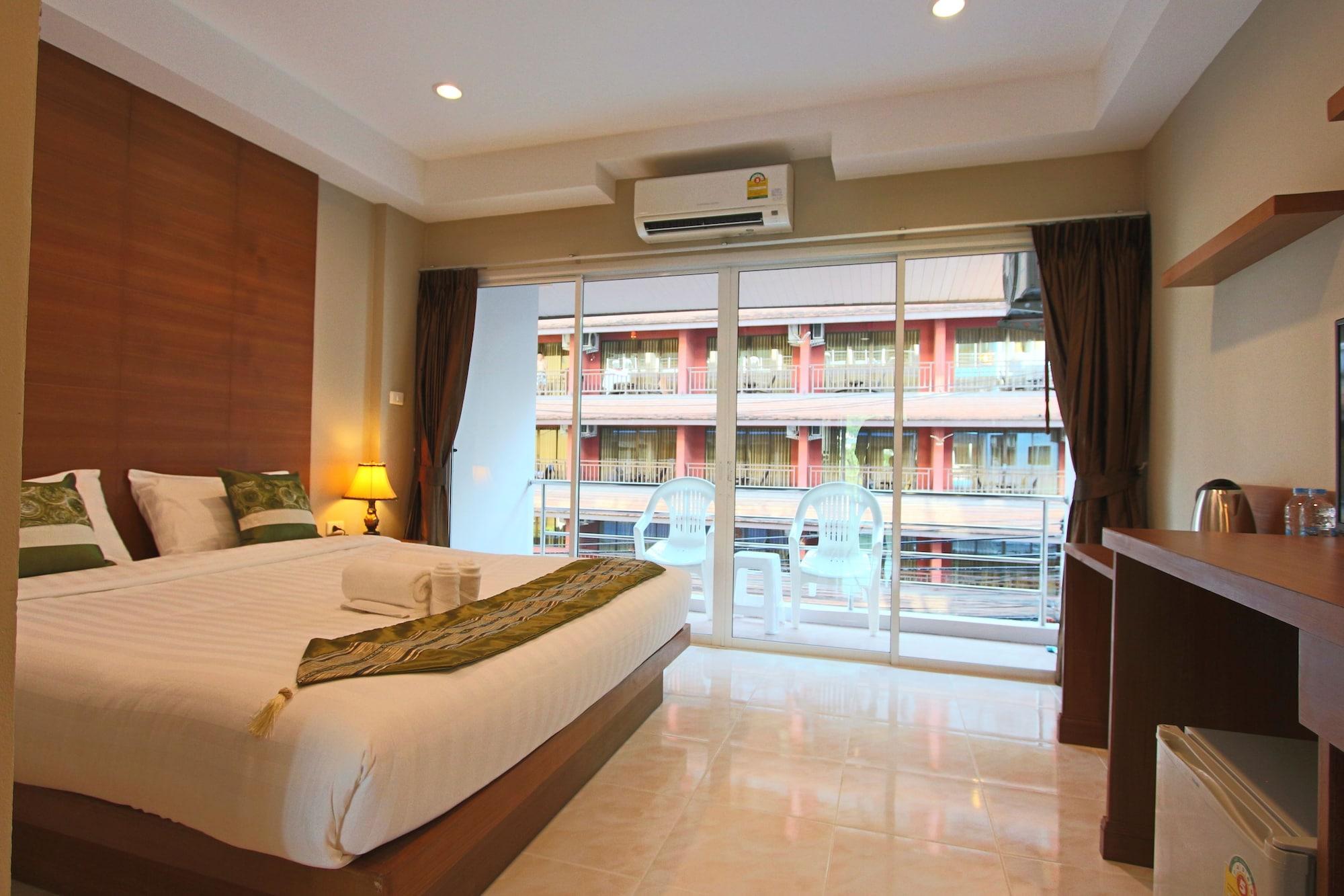 Good Nice Hotel Patong Екстериор снимка