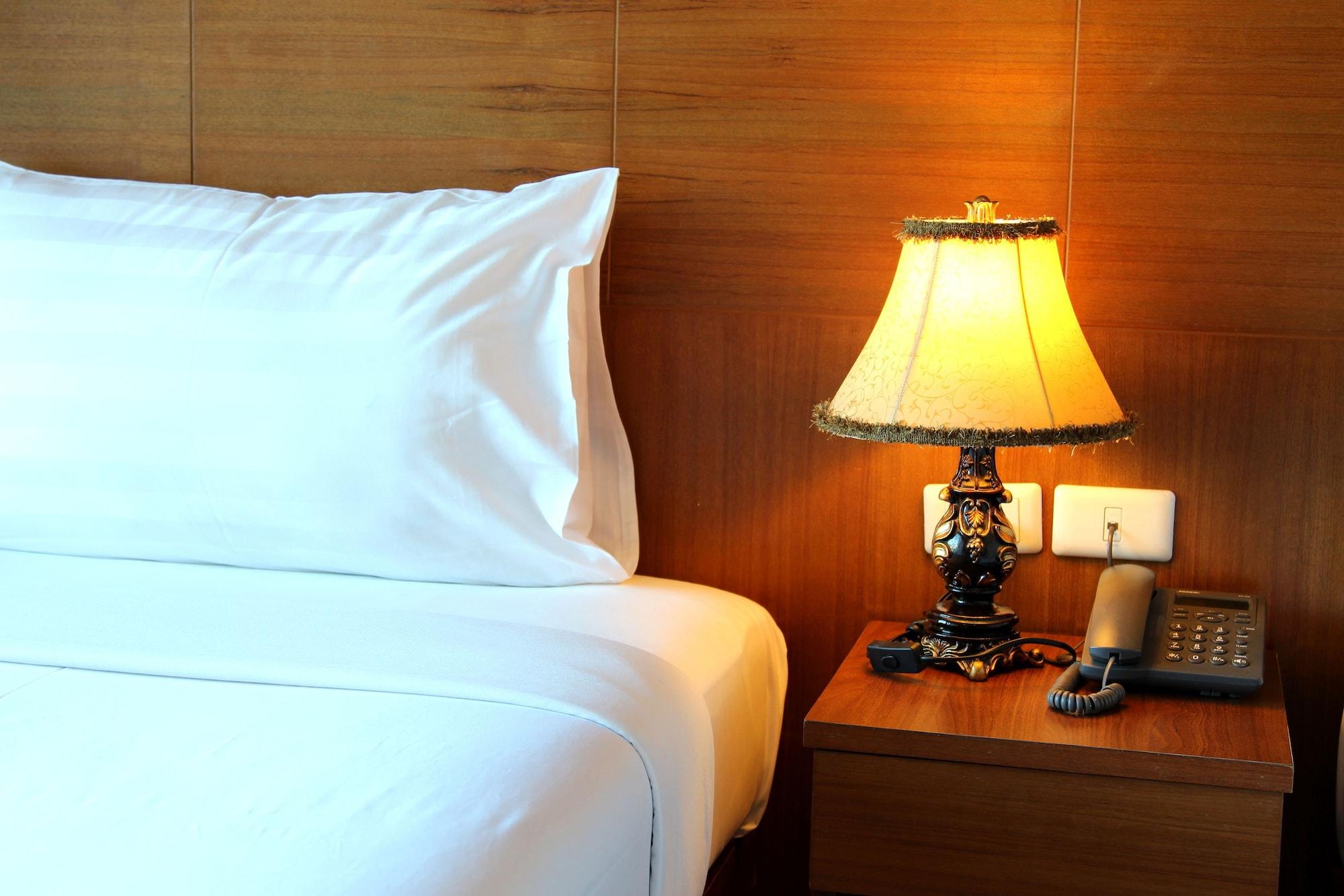 Good Nice Hotel Patong Екстериор снимка