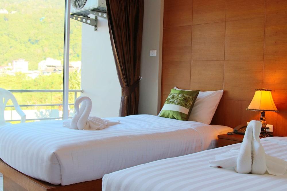 Good Nice Hotel Patong Екстериор снимка