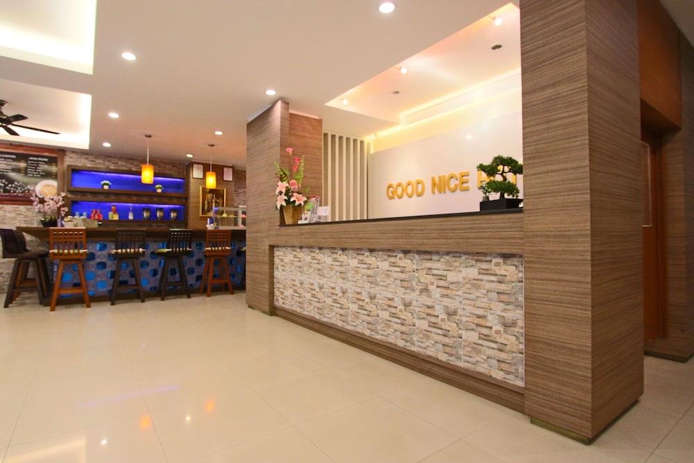 Good Nice Hotel Patong Екстериор снимка
