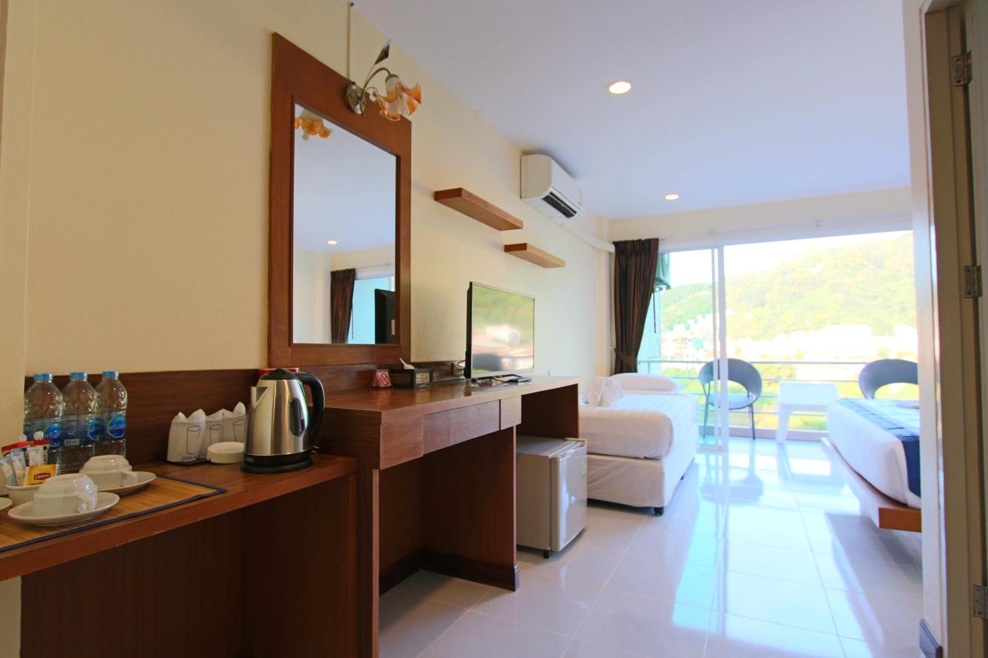 Good Nice Hotel Patong Стая снимка